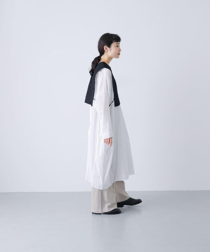 波點刺繡羊毛紗布圍兜