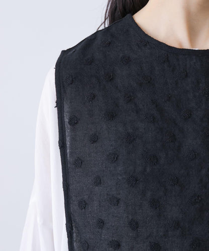 波點刺繡羊毛紗布圍兜