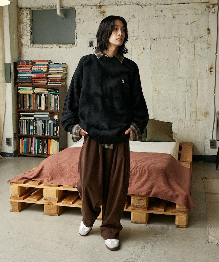 特別刺繡橫紋圓領針織衫【限量】