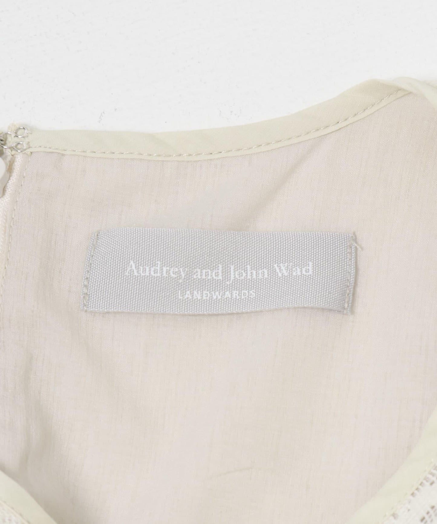 方形蕾絲連體衣