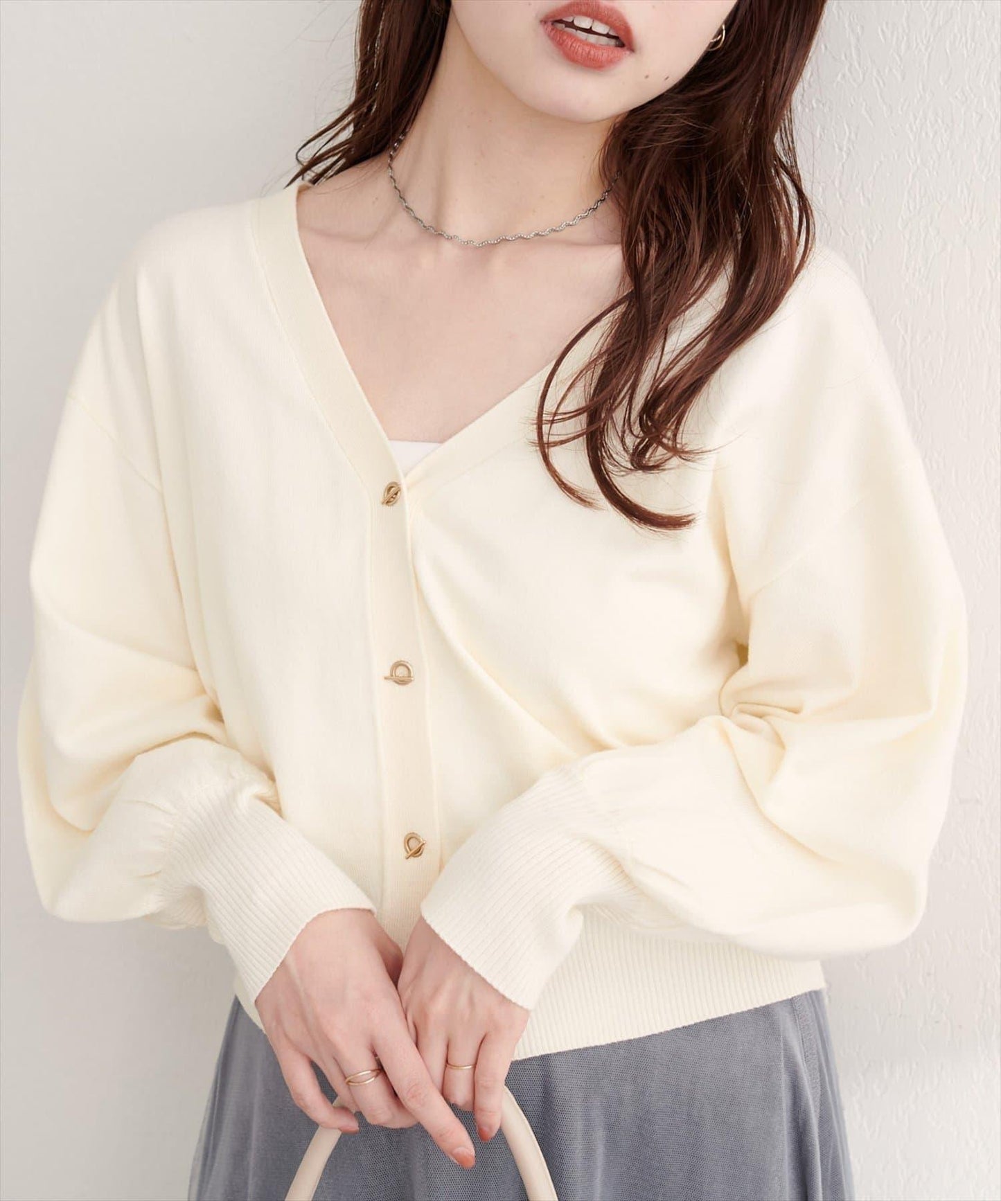 金屬孔眼基礎款開衫