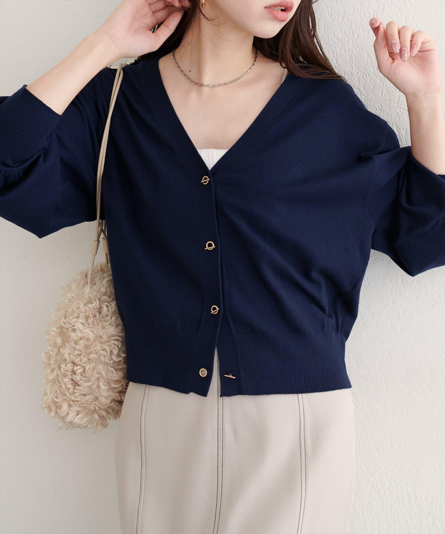 金屬孔眼基礎款開衫