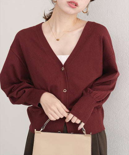 金屬孔眼基礎款開衫