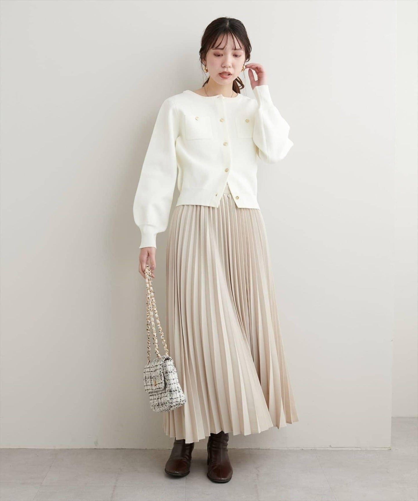 針織金扣帶口袋開衫