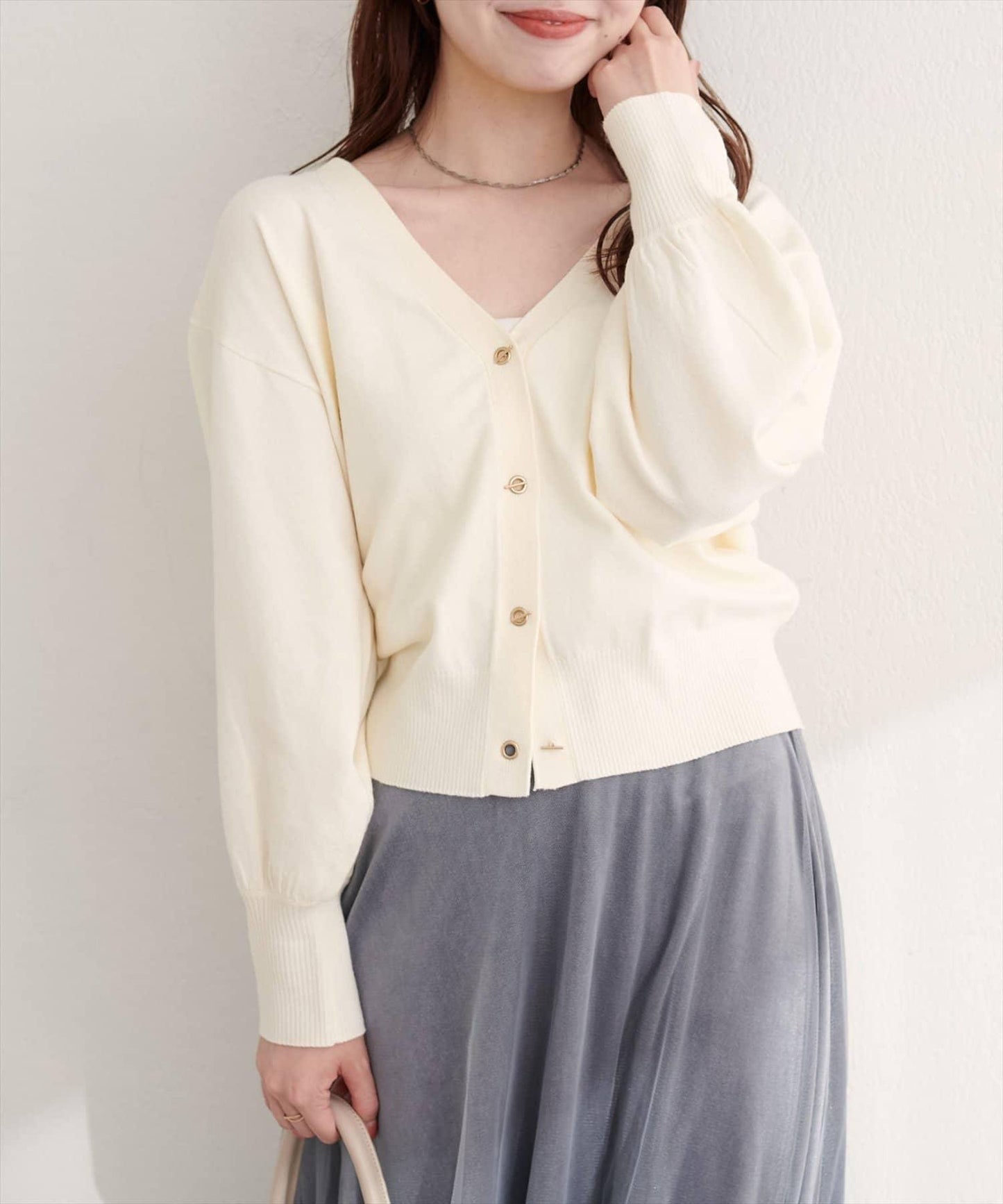 金屬孔眼基礎款開衫