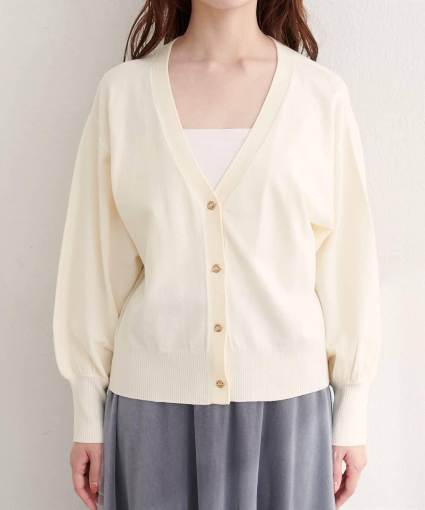 金屬孔眼基礎款開衫