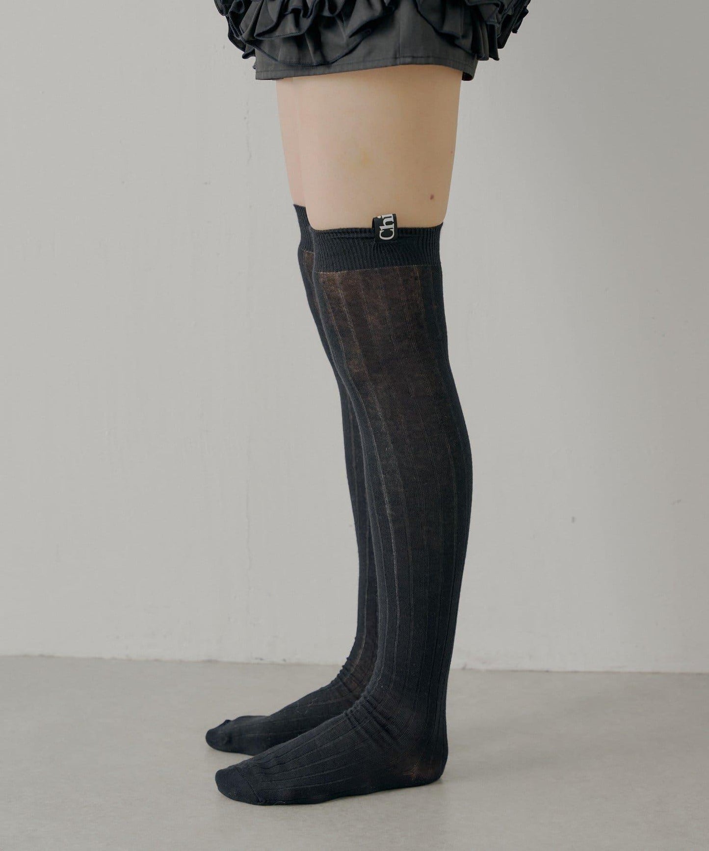 【Chico】帶名字透膚高筒襪