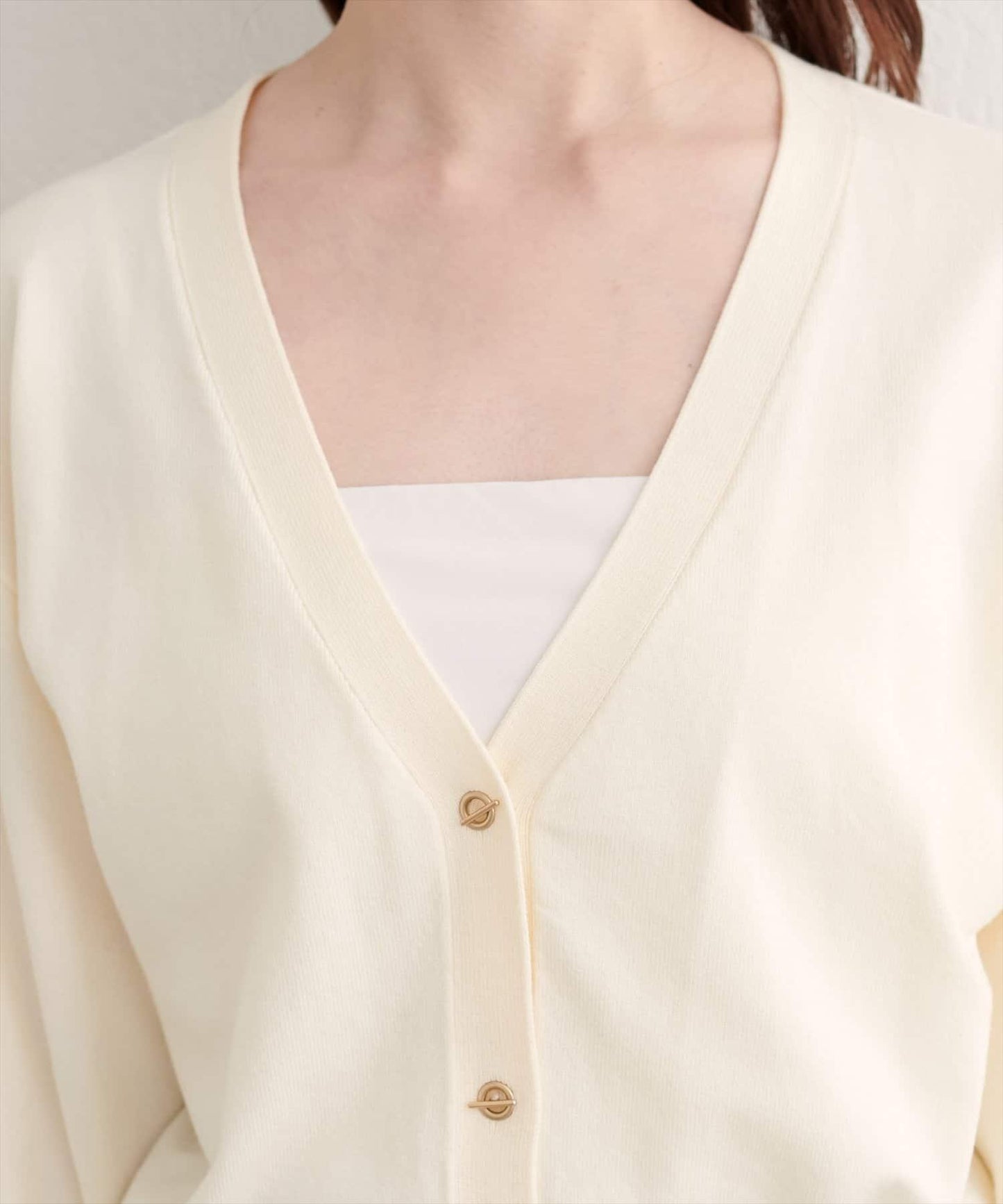 金屬孔眼基礎款開衫