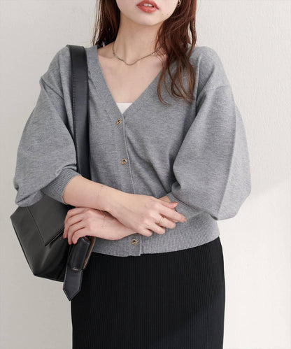 金屬孔眼基礎款開衫