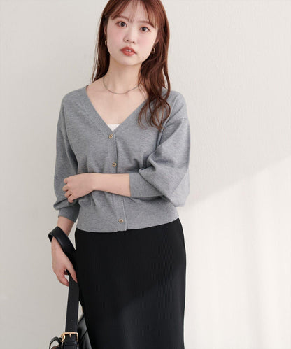 金屬孔眼基礎款開衫