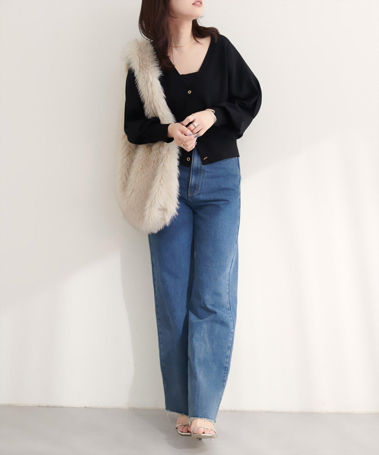 金屬孔眼基礎款開衫