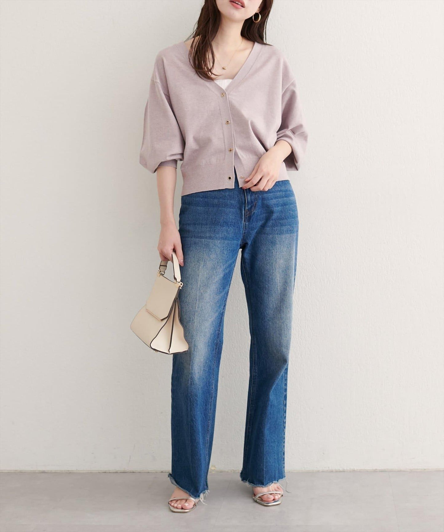 金屬孔眼基礎款開衫