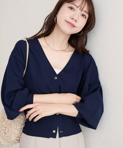 金屬孔眼基礎款開衫