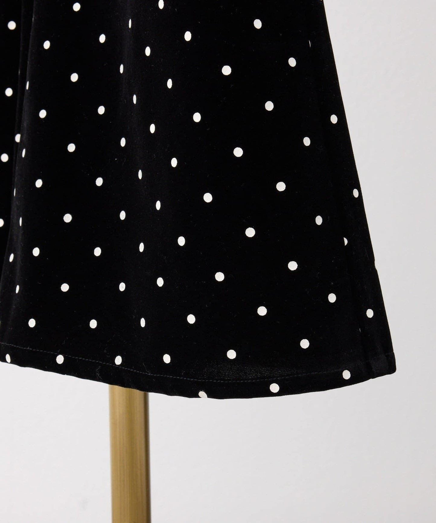 【Seemi.】天鵝絨波點長褲