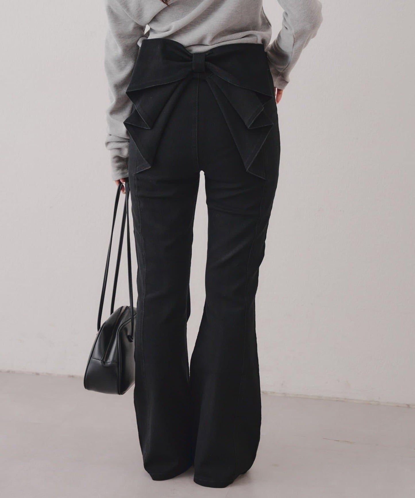 【背面也很可愛】蝴蝶結牛仔喇叭褲