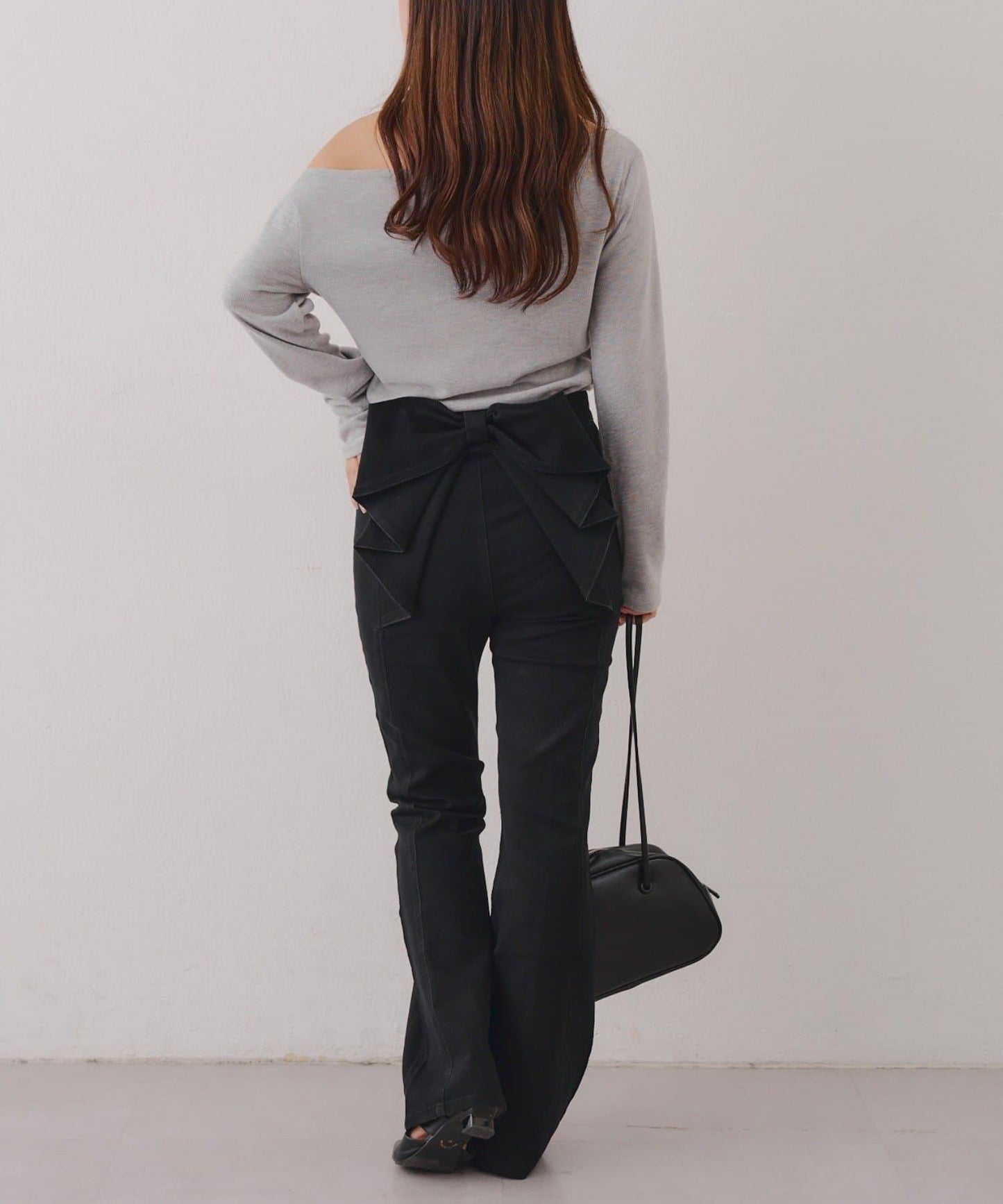 【背面也很可愛】蝴蝶結牛仔喇叭褲