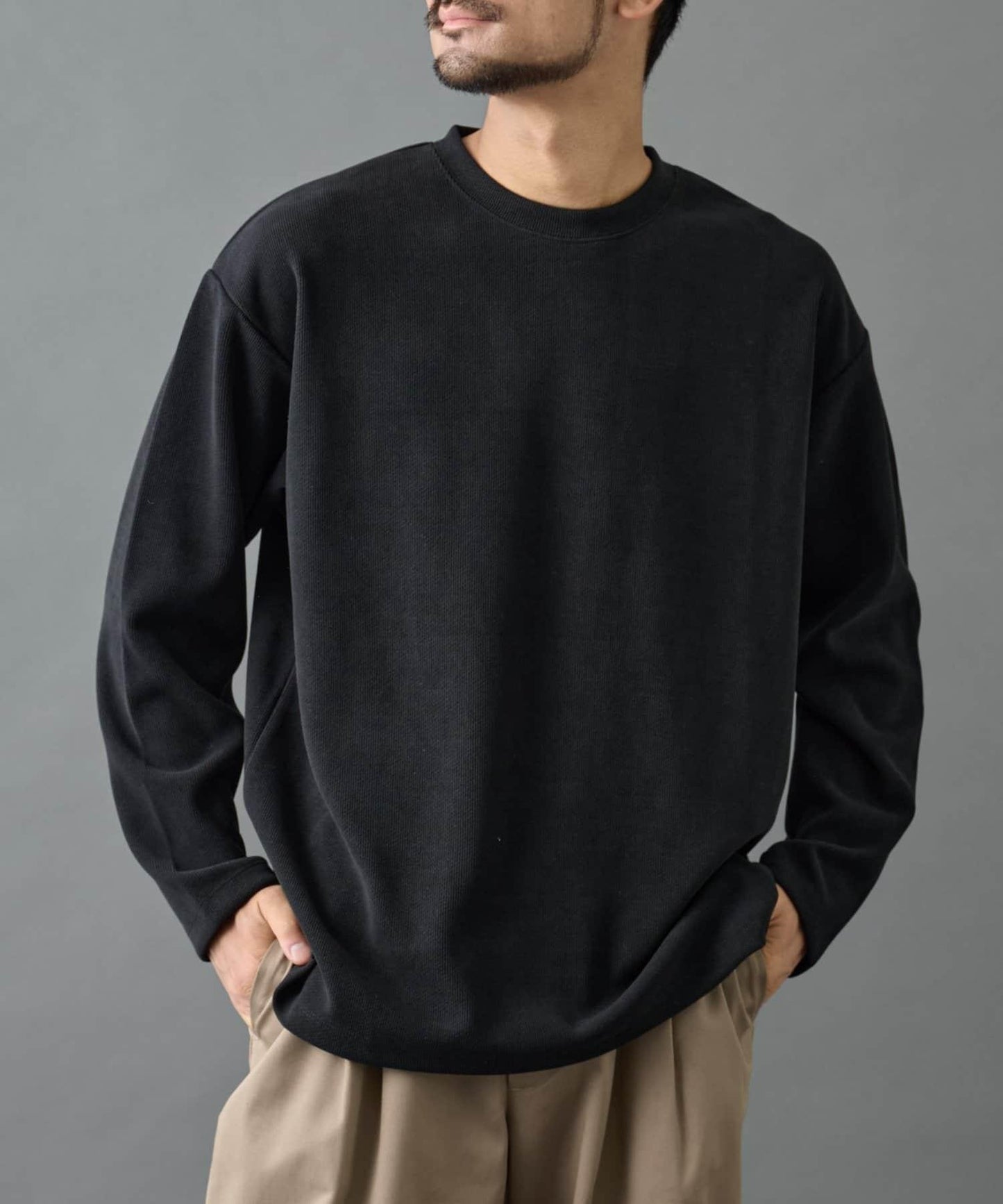 【AW】剪裁絨面套頭衫