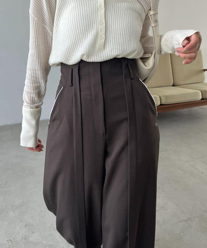 〈C.L〉剪裁高腰長褲