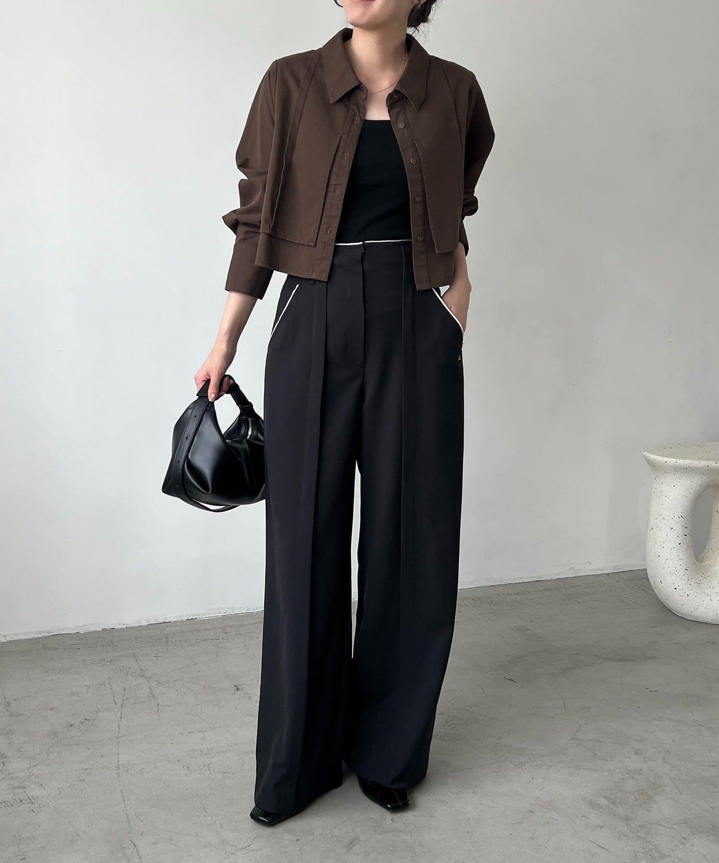 〈C.L〉剪裁高腰長褲