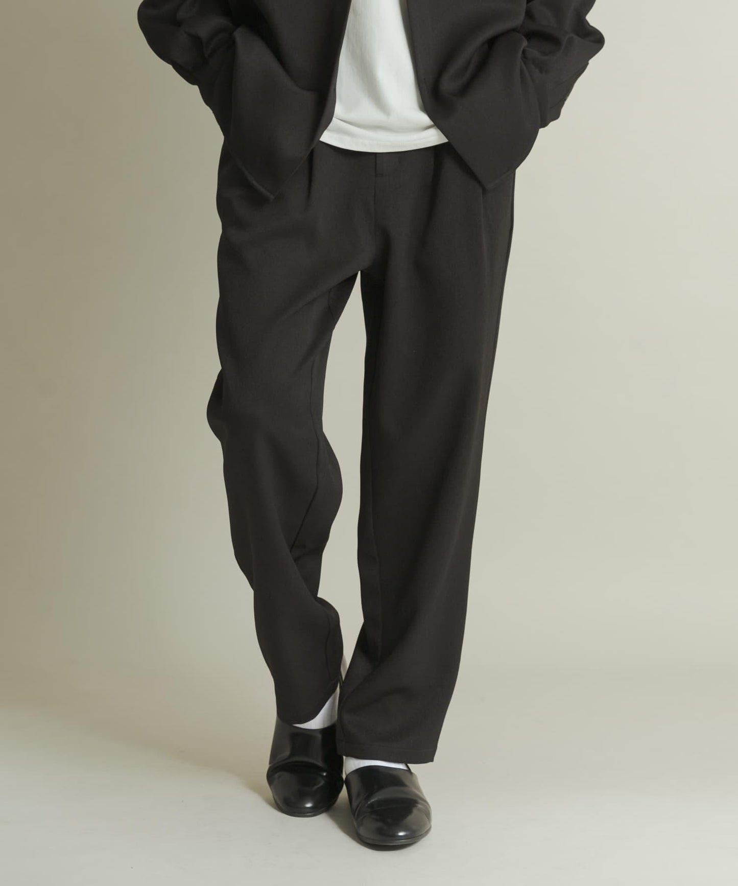 羊毛感雙褶錐形褲