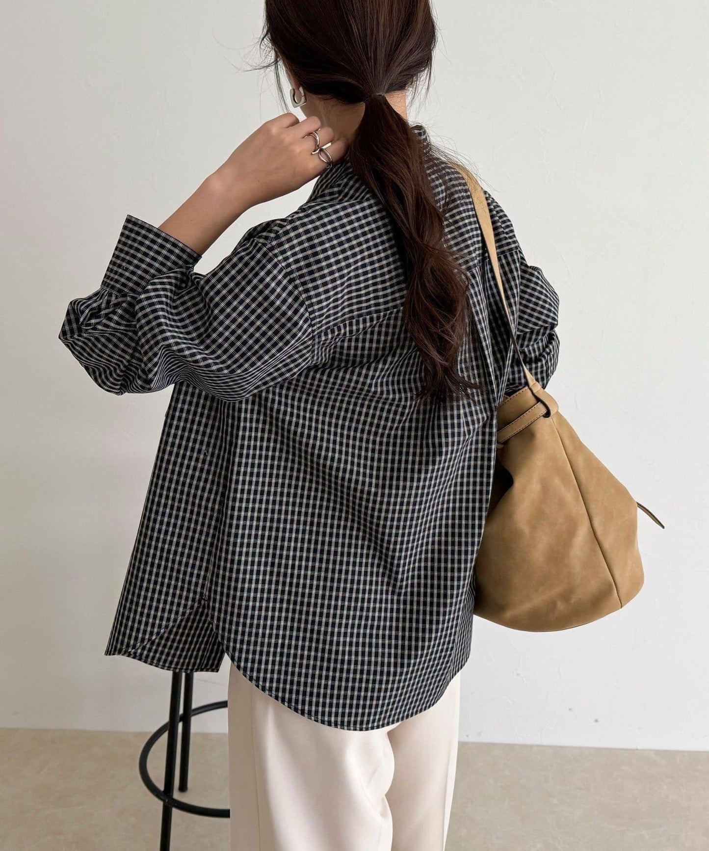格紋刺繡襯衫