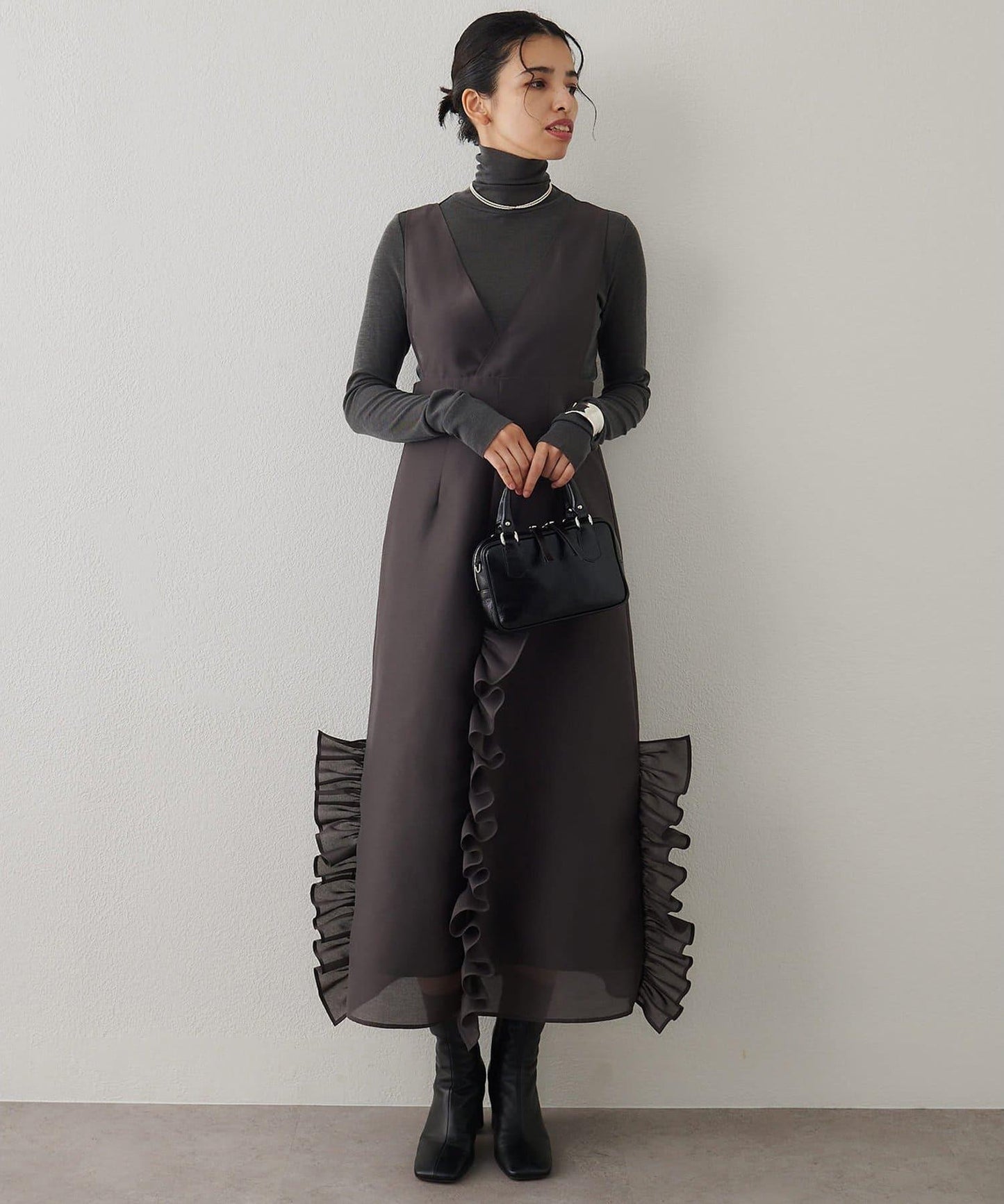 羊毛混紡高領套頭衫