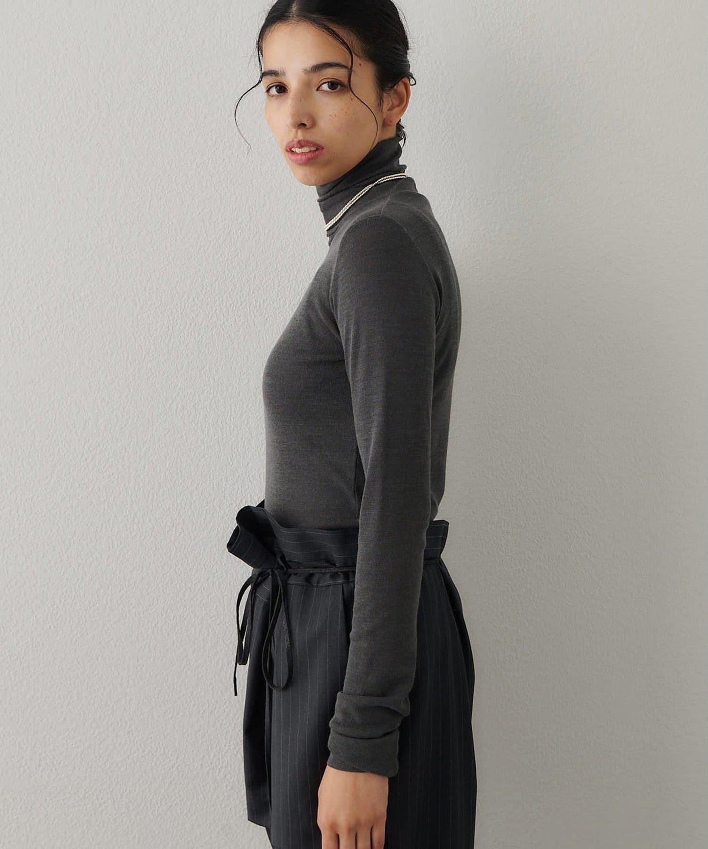 羊毛混紡高領套頭衫