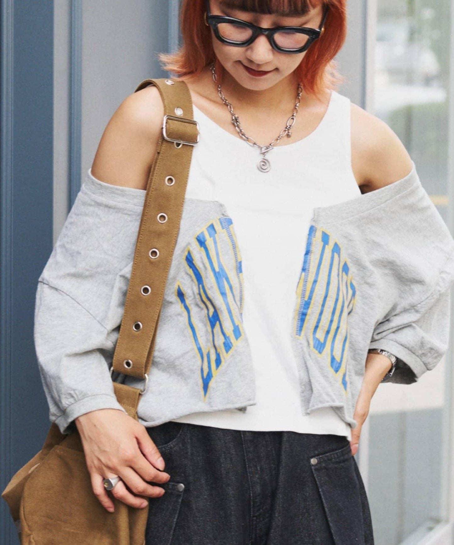 etsinta改良款一字肩五分袖T恤