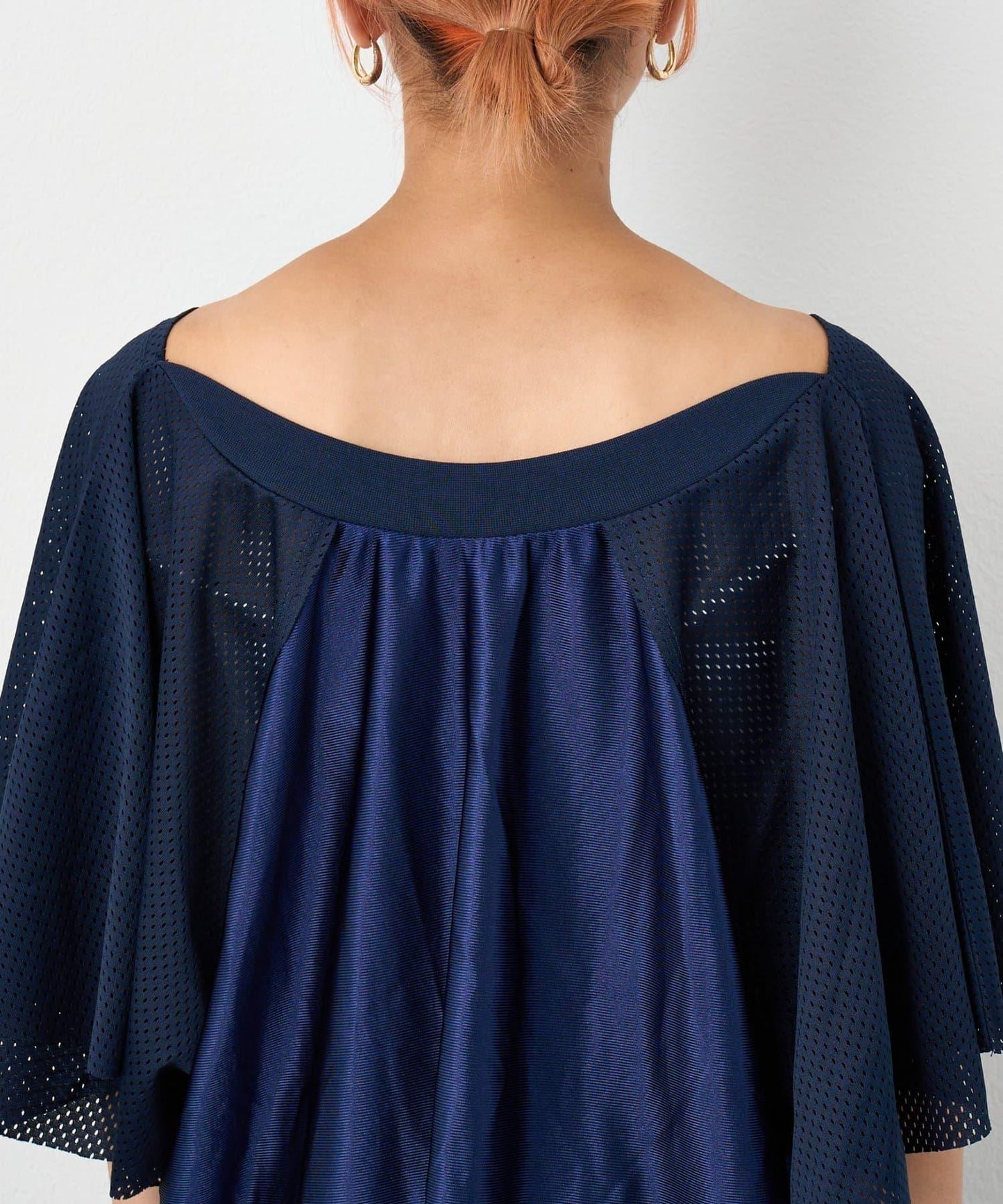 etsinta改良款網紗喇叭袖T恤