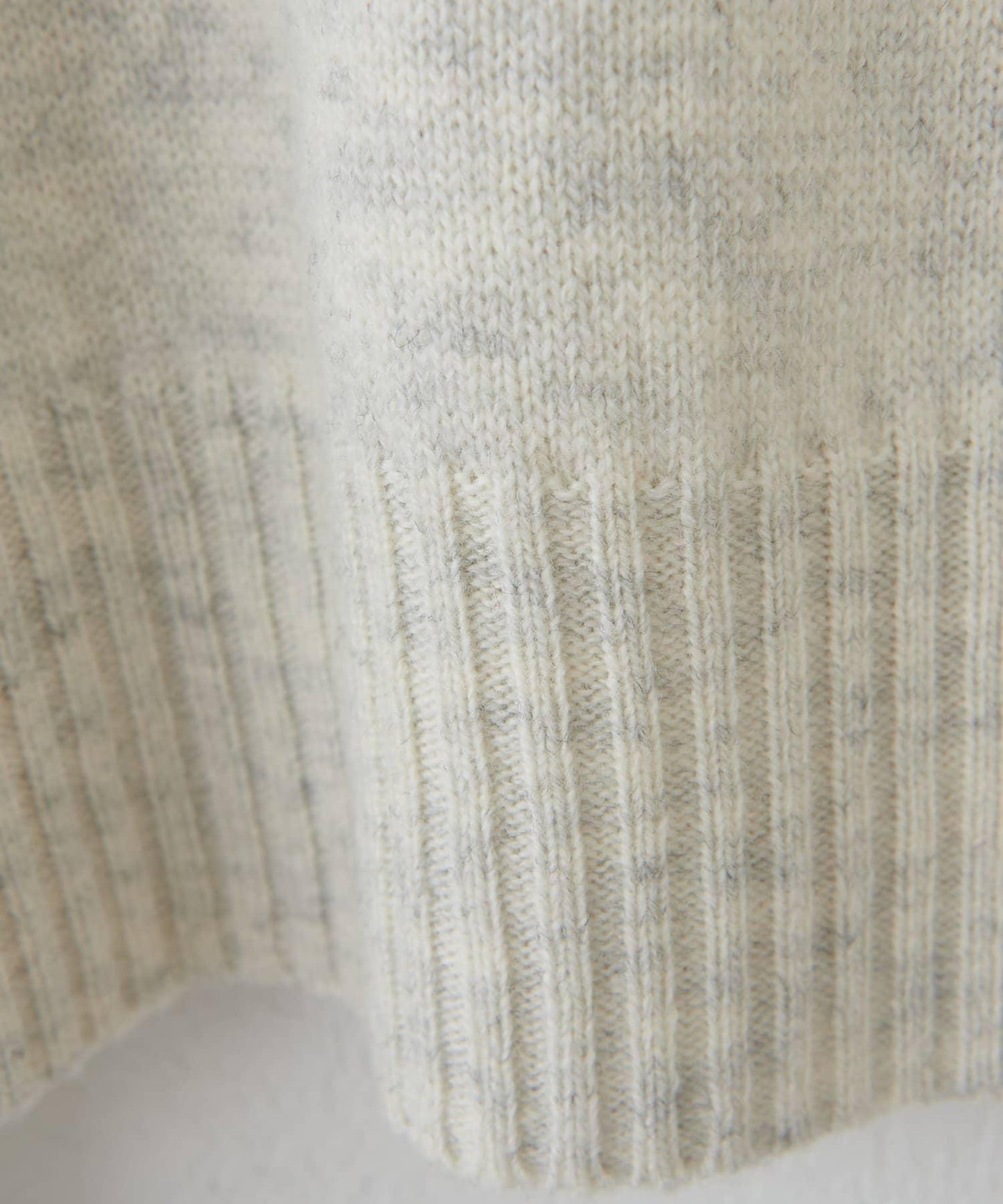 【Discoat】美利奴羊毛V領針織衫