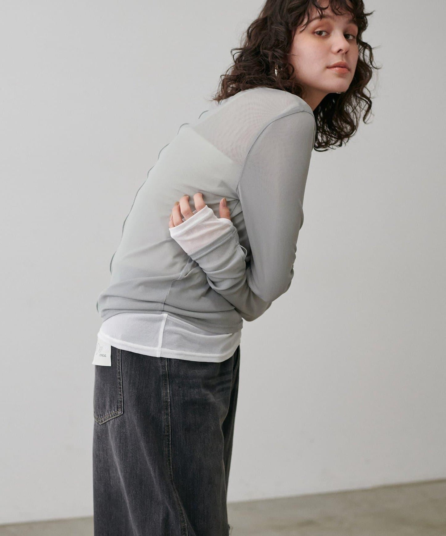 網紗薄紗套頭衫