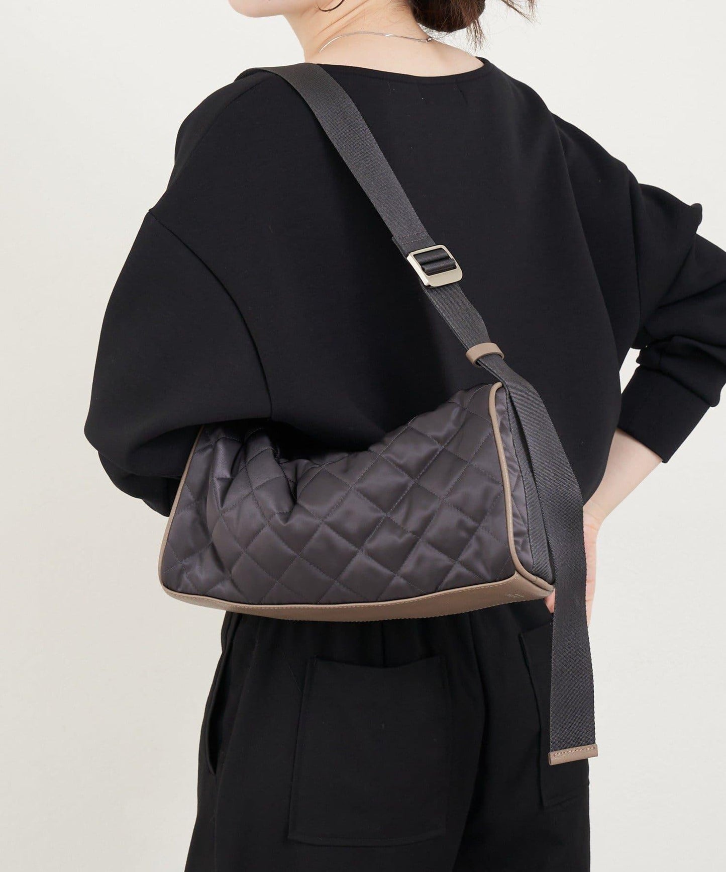 菱格紋迷你單肩包