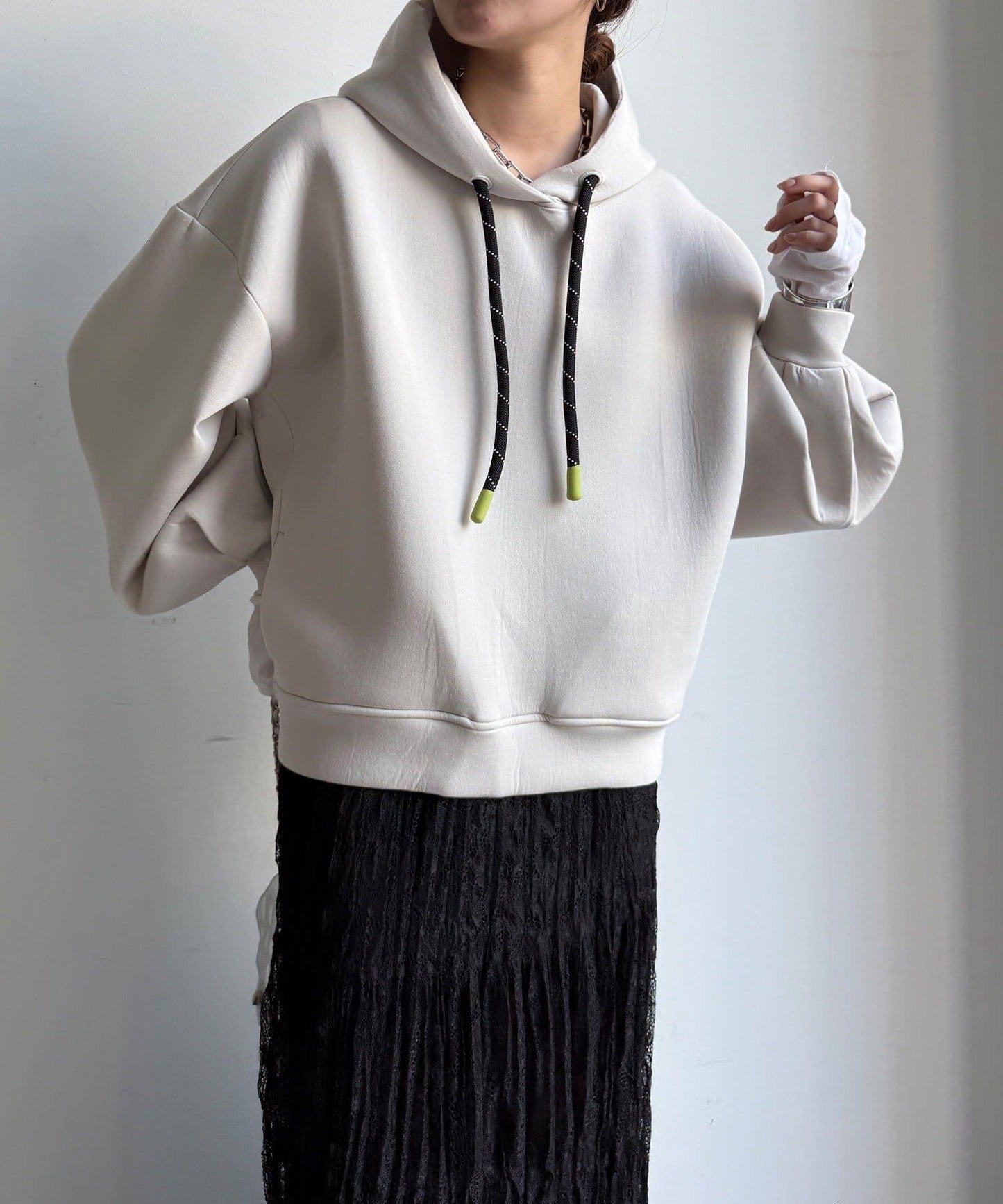 背面標誌連帽衛衣