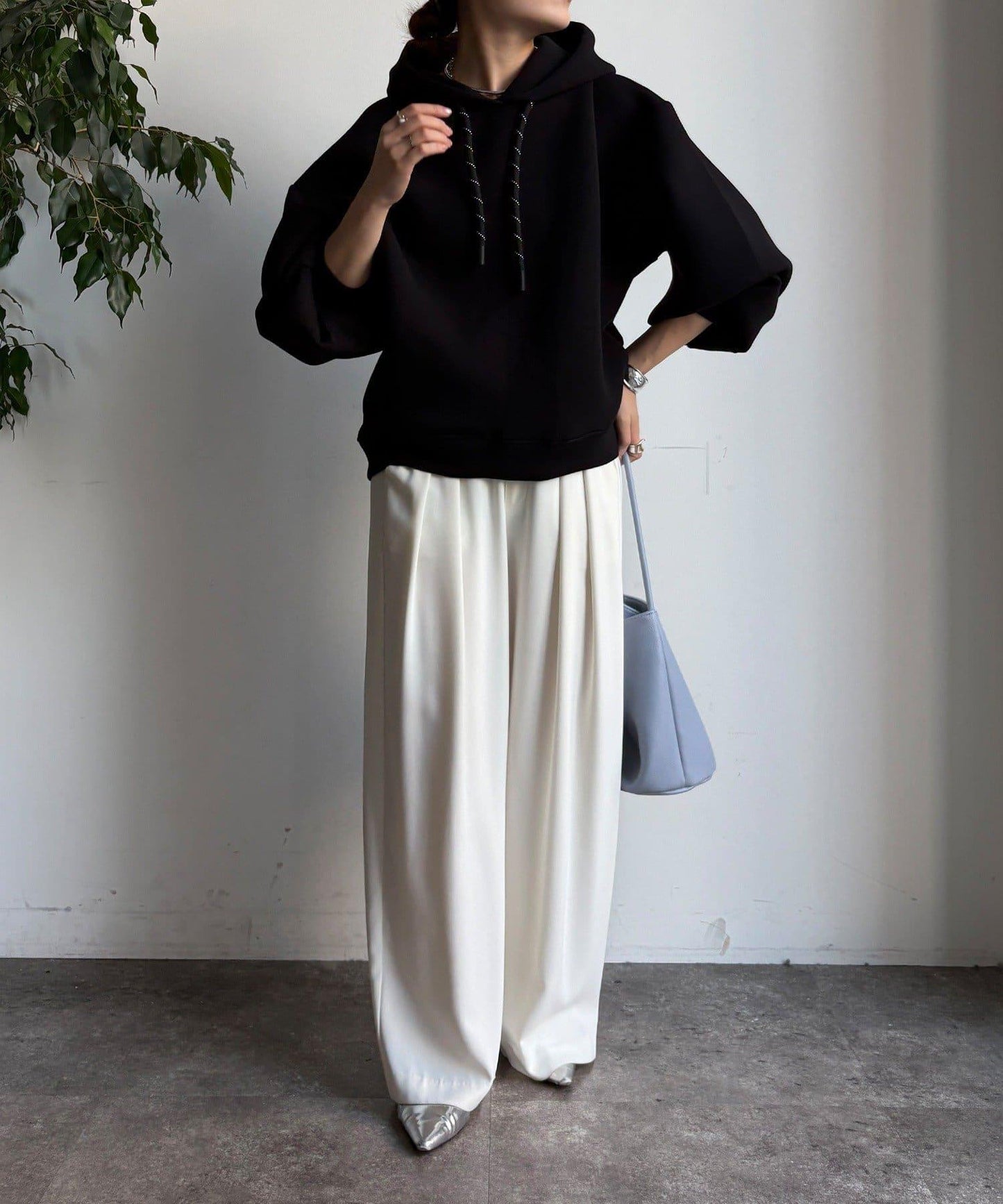 背面標誌連帽衛衣