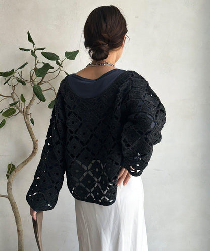 【DouDou】鉤針刺繡套頭衫