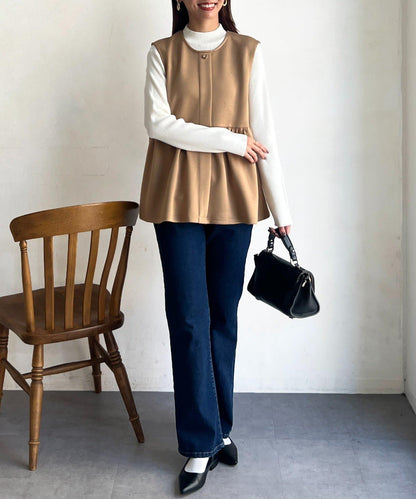 荷葉邊背心×針織套頭衫