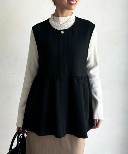 荷葉邊背心×針織套頭衫