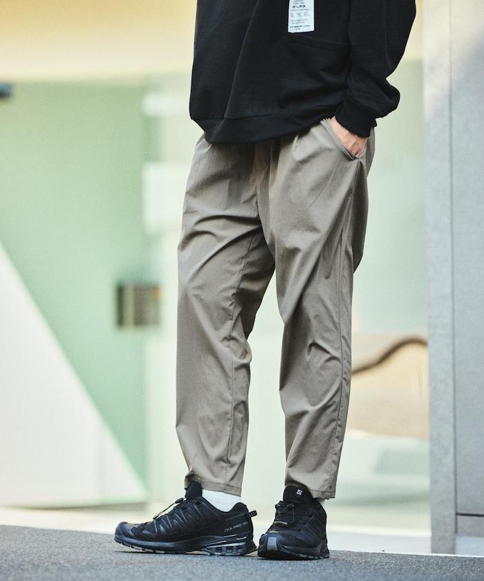 全氣候運動服 錐形剪裁 可收納 休閒褲