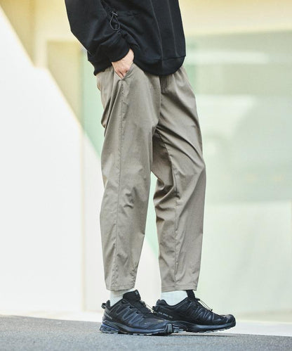 全氣候運動服 錐形剪裁 可收納 休閒褲