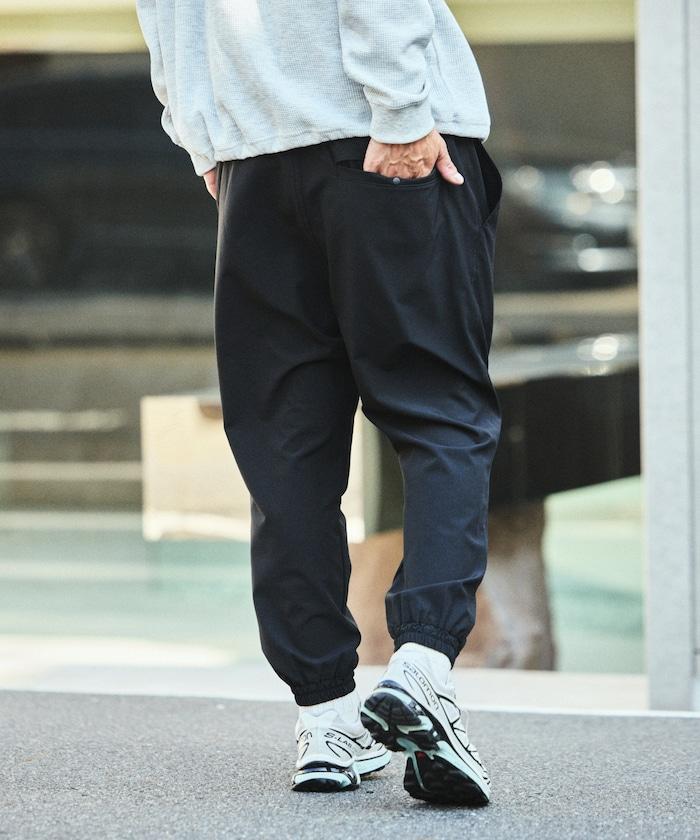 全氣候運動服 可收納輕便休閒束腳褲