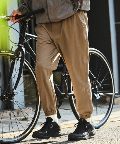 全氣候運動服 可收納輕便休閒束腳褲