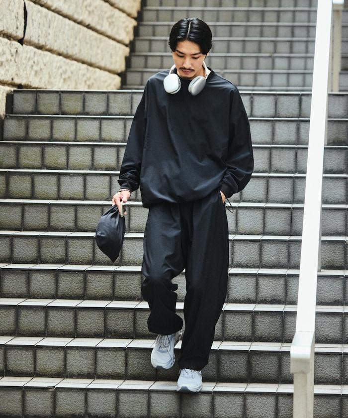 全氣候運動服/寬鬆版可收納套裝/圓領套頭衫/長褲