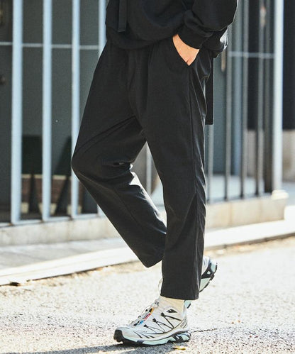 全氣候運動服 錐形剪裁 可收納 休閒褲