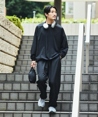 全氣候運動服/寬鬆版可收納套裝/圓領套頭衫/長褲