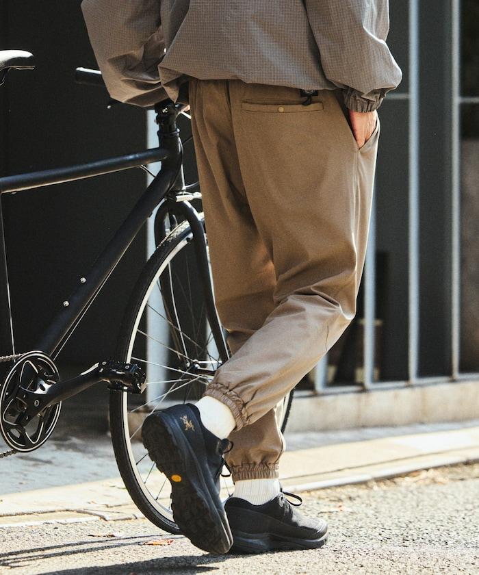 全氣候運動服 可收納輕便休閒束腳褲