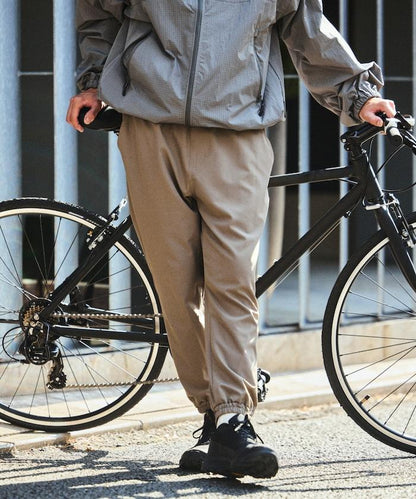 全氣候運動服 可收納輕便休閒束腳褲