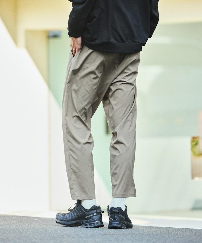 全氣候運動服 錐形剪裁 可收納 休閒褲