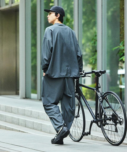 全氣候運動服/寬鬆版可收納套裝/圓領套頭衫/長褲