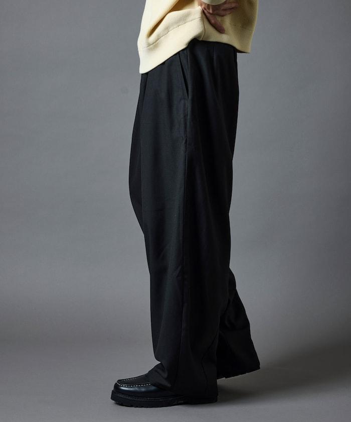 寬鬆版型桶形西裝褲