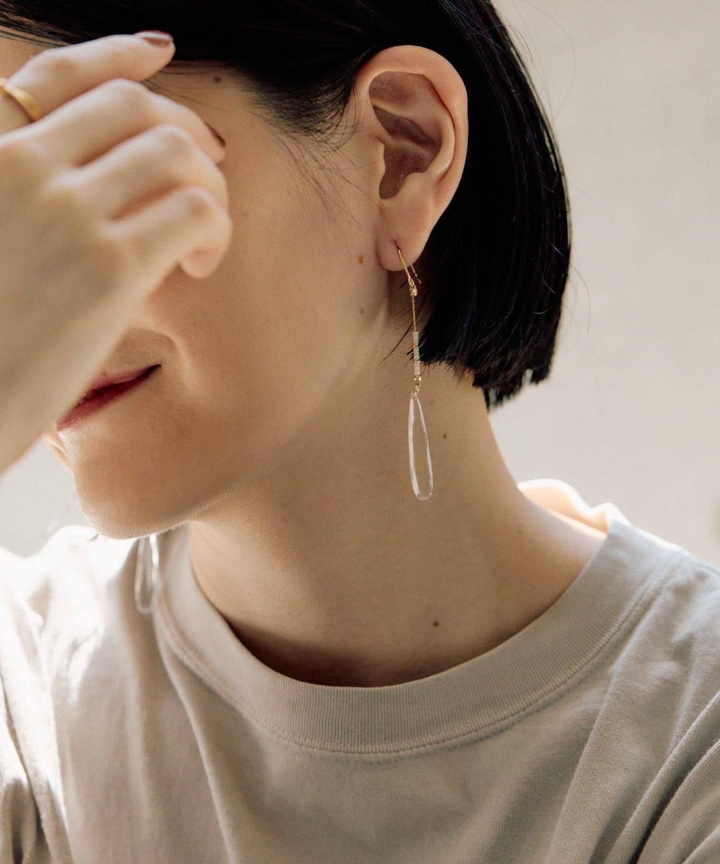 【ear PAPILLONNER】長款水晶耳環